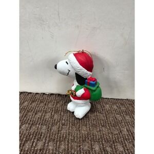 Vintage Peanuts Snoopy Santa Christmas Ornament with Gift Bag